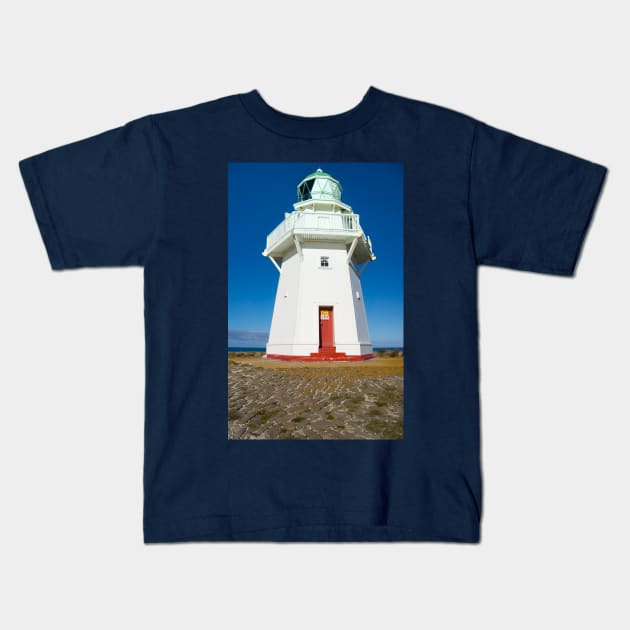 Waipapa lighthouse Kids T-Shirt by sma1050